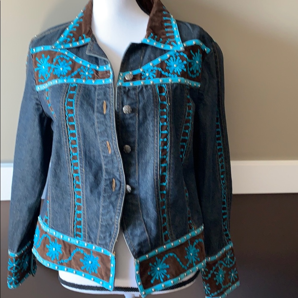 Denim jacket with a western flare!!